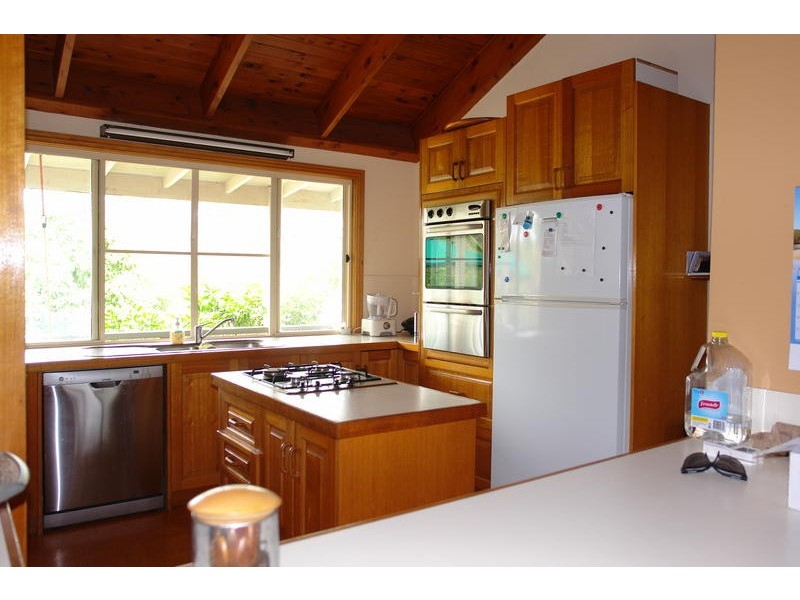 17 Wandoo Ct, Karana Downs QLD 4306